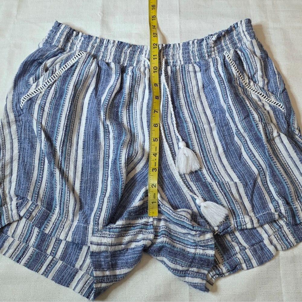 Briggs Blue and White Striped Linen Blend Shorts Elastic Waist Tassel Size XL - Picture 3 of 10